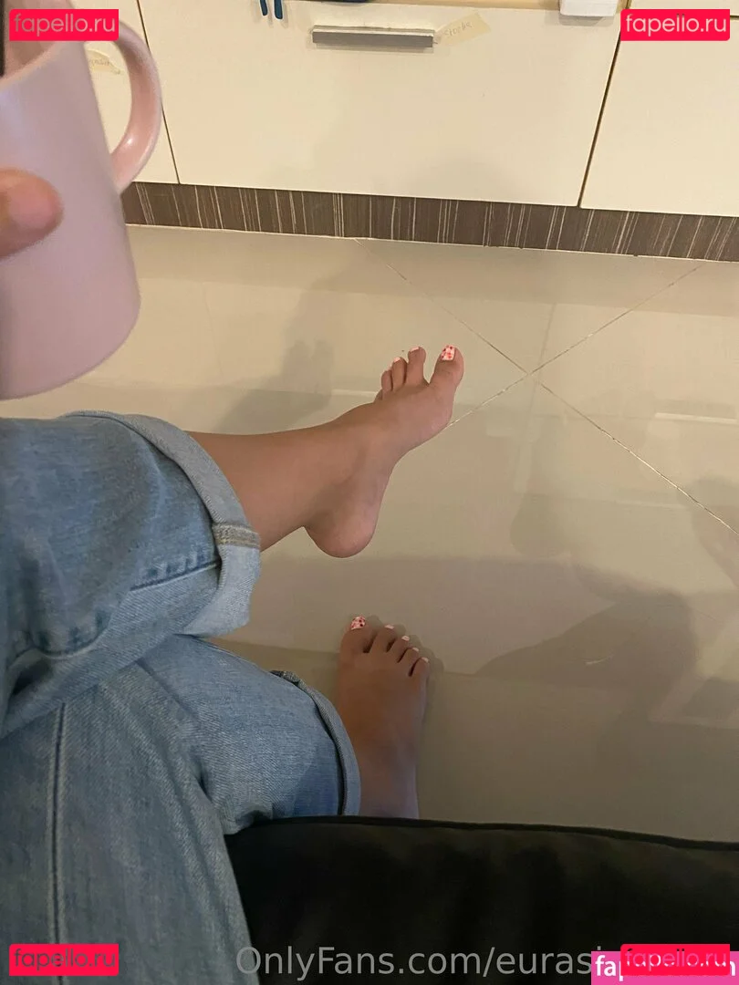eurasian_feet Onlyfans Photo Gallery 