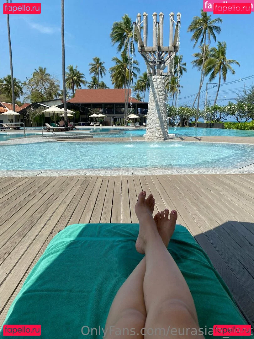 eurasian_feet Onlyfans Photo Gallery 