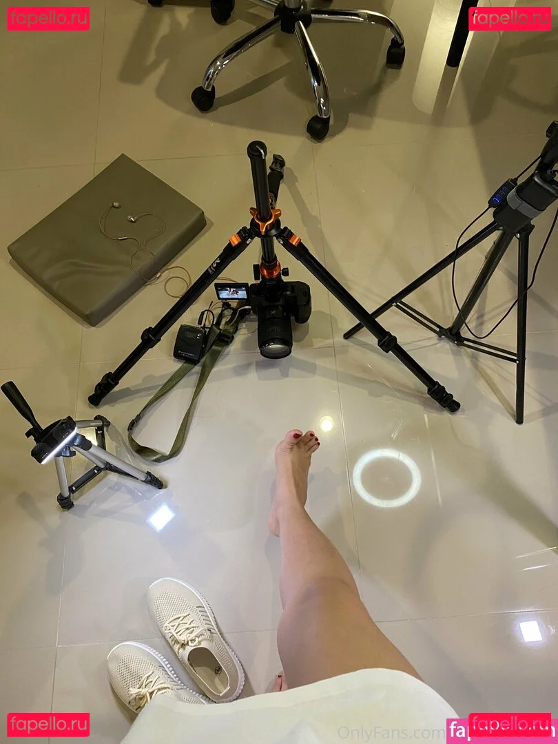 eurasian_feet Onlyfans Photo Gallery 