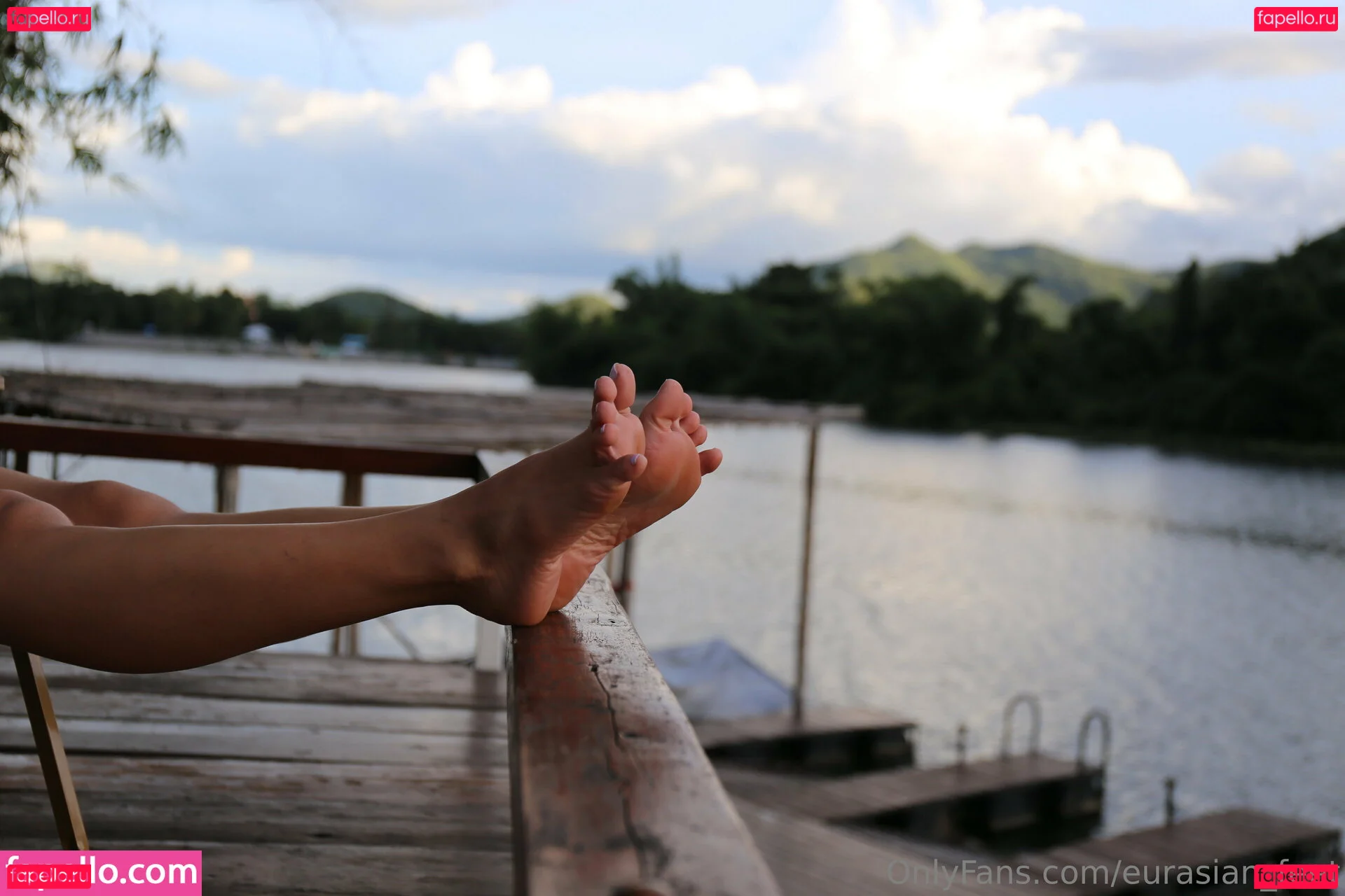 eurasian_feet Onlyfans Photo Gallery 