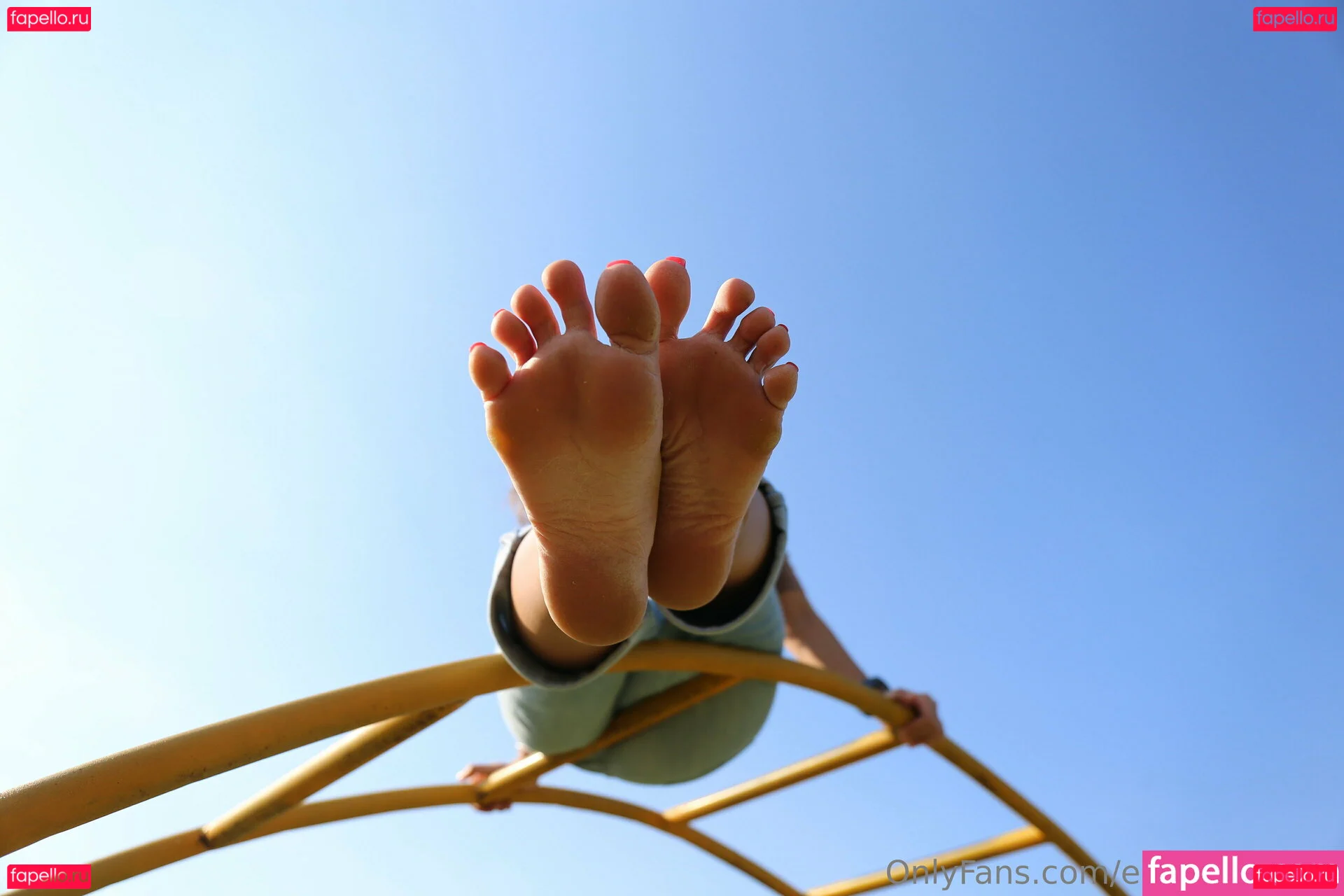 eurasian_feet Onlyfans Photo Gallery 