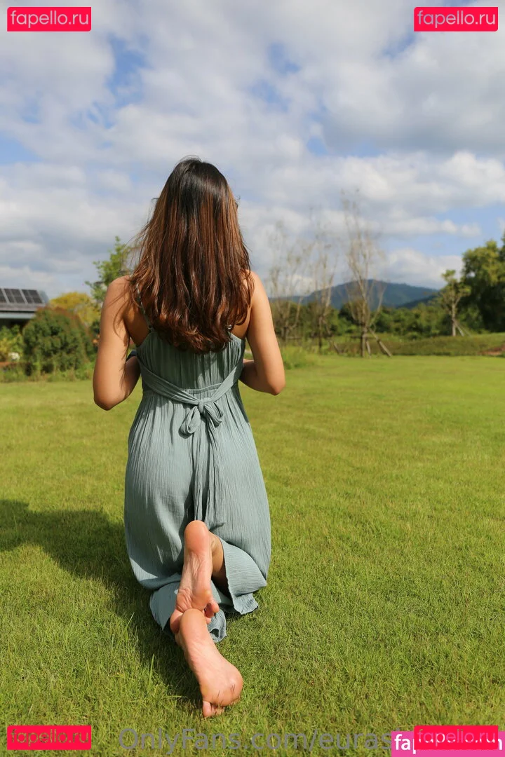 eurasian_feet Onlyfans Photo Gallery 