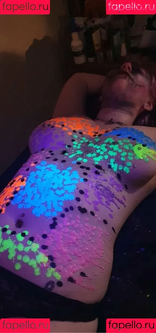 petiteivy Onlyfans Photo Gallery 