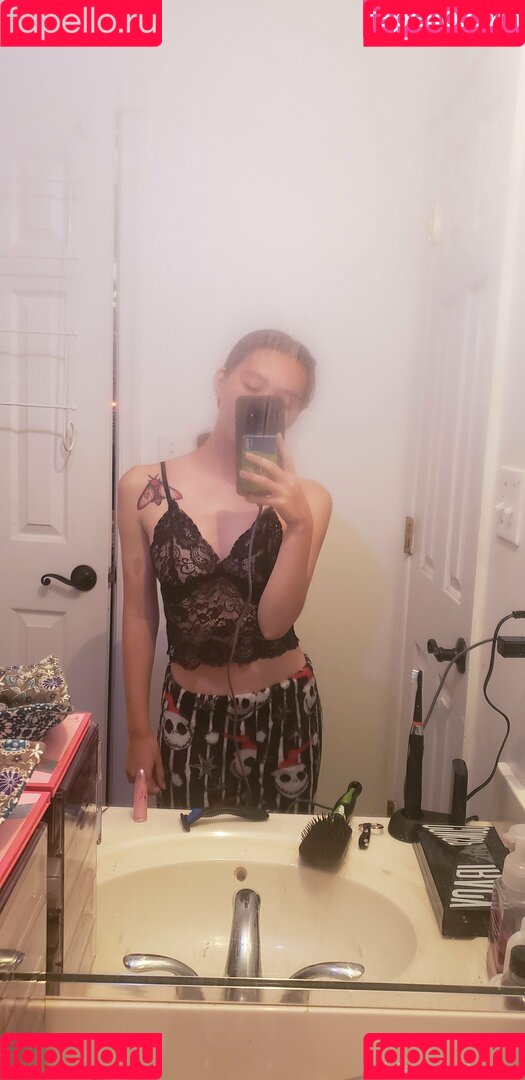 Stacia Onlyfans Photo Gallery 