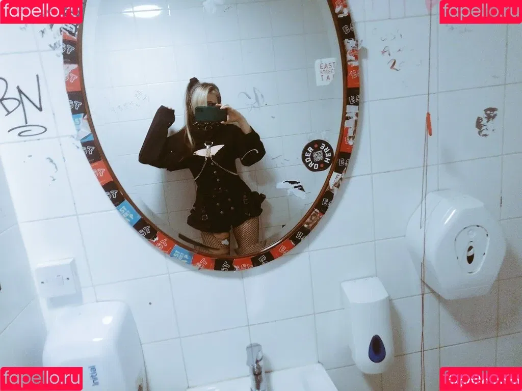 Kiwo Onlyfans Photo Gallery 