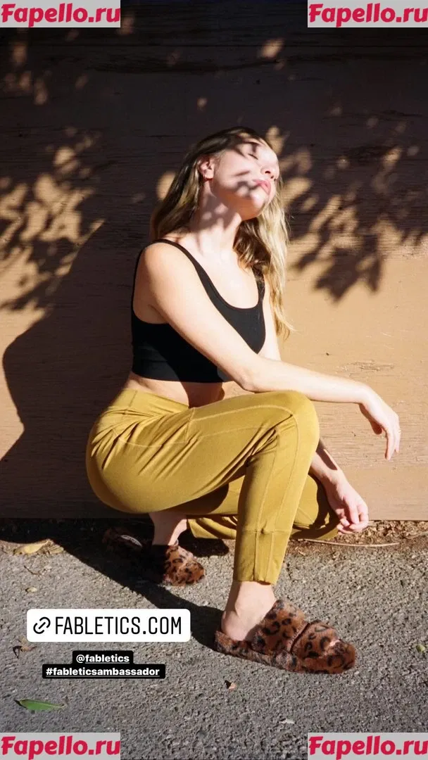 Maddie Ziegler Onlyfans Photo Gallery 