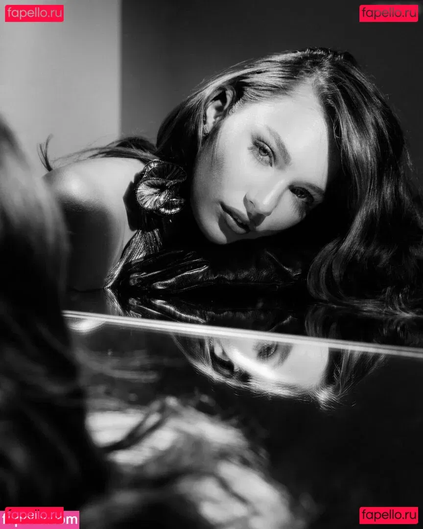 Maddie Ziegler Onlyfans Photo Gallery 