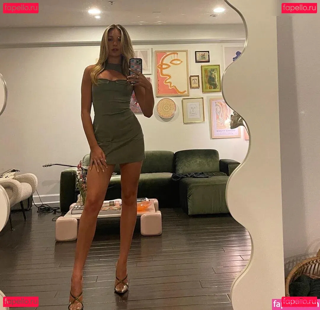 Maddie Ziegler Onlyfans Photo Gallery 