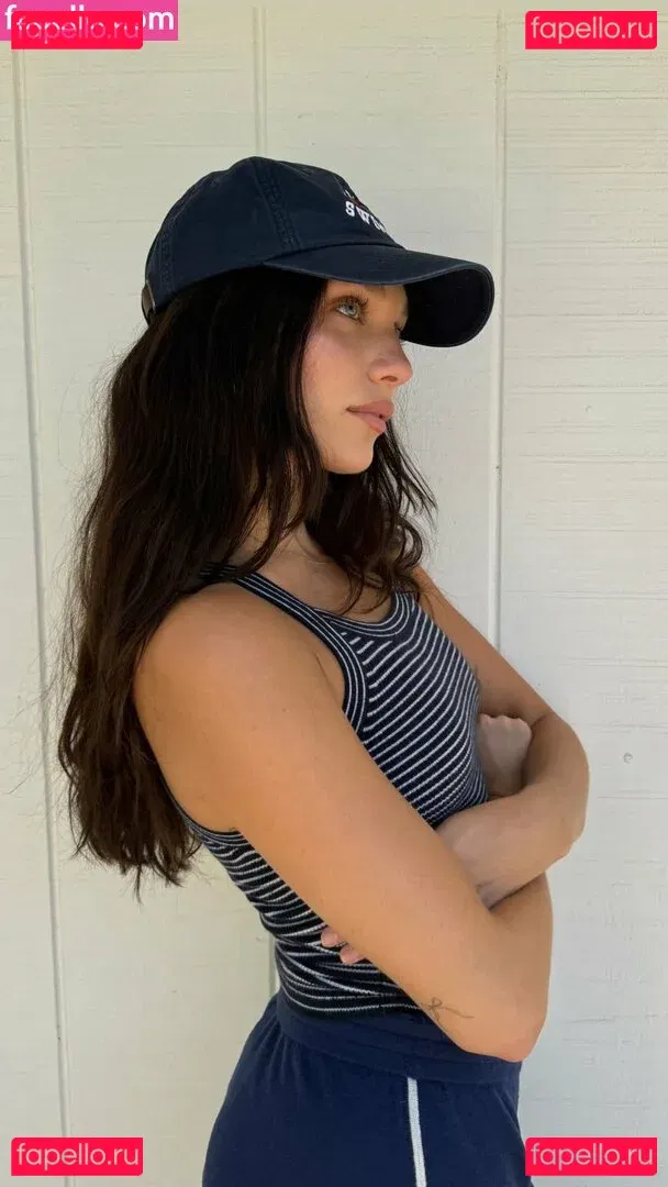 Maddie Ziegler Onlyfans Photo Gallery 