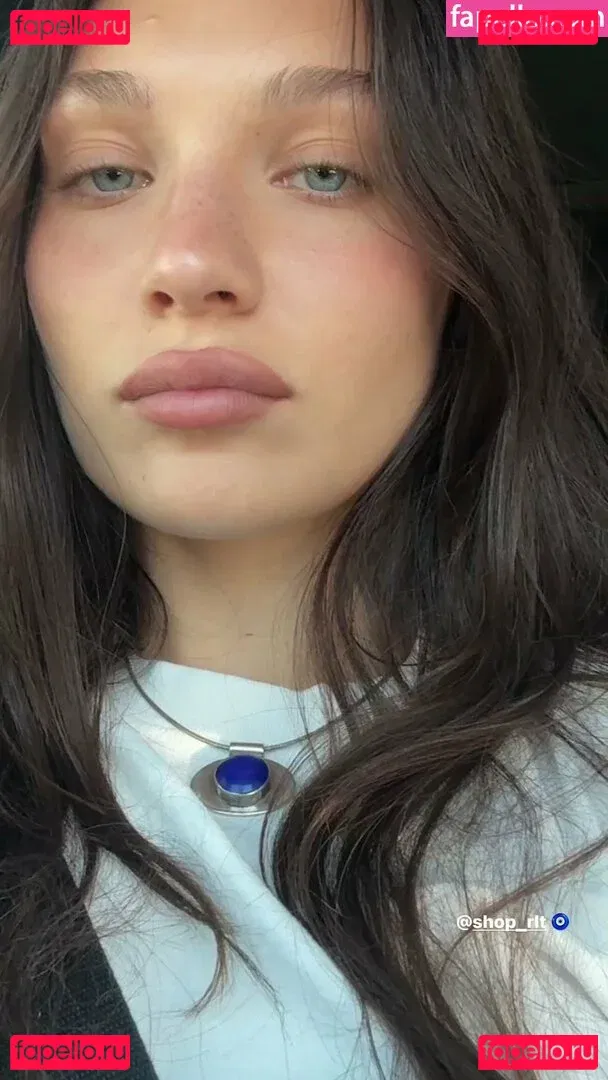 Maddie Ziegler Onlyfans Photo Gallery 