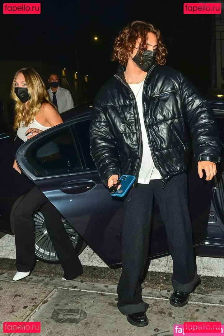 Maddie Ziegler Onlyfans Photo Gallery 