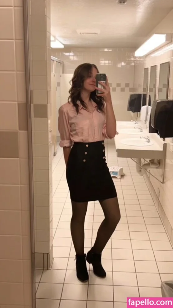 kitten_sophie Onlyfans Photo Gallery 