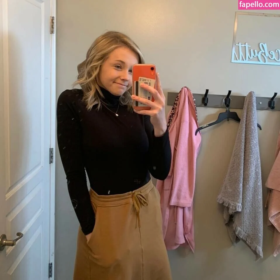 kitten_sophie Onlyfans Photo Gallery 