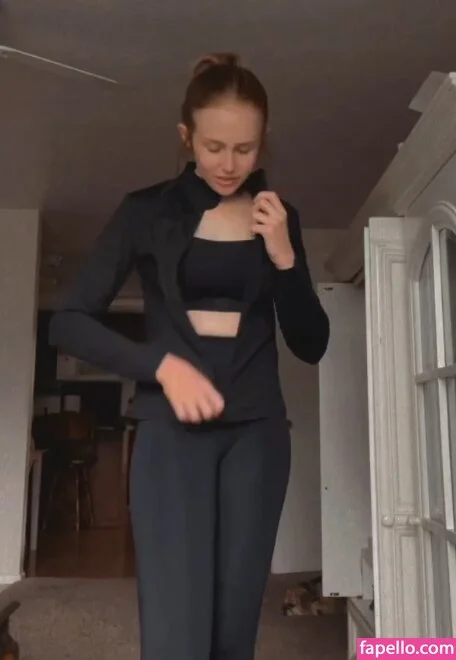 kitten_sophie Onlyfans Photo Gallery 