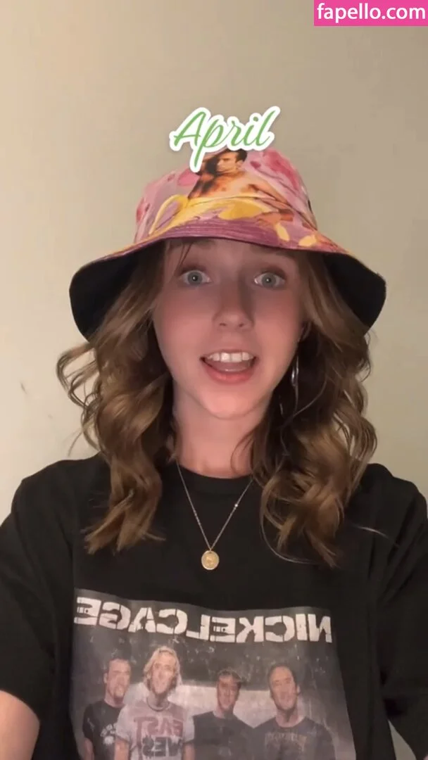 kitten_sophie Onlyfans Photo Gallery 