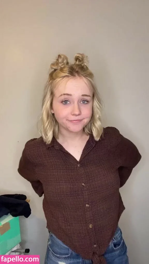 kitten_sophie Onlyfans Photo Gallery 