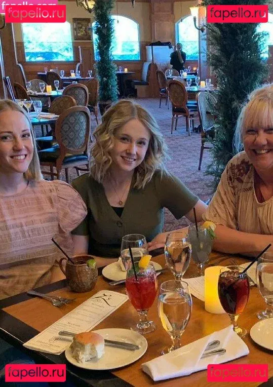 kitten_sophie Onlyfans Photo Gallery 