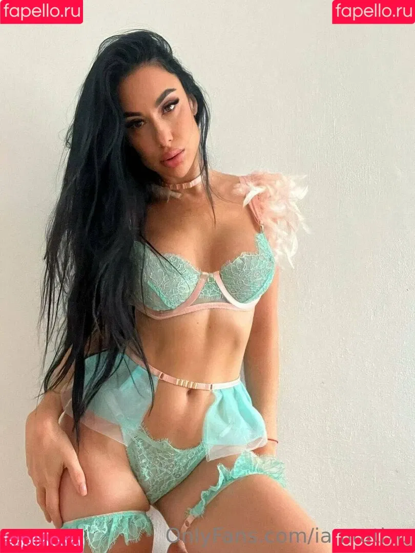 iamalinaxo Onlyfans Photo Gallery 