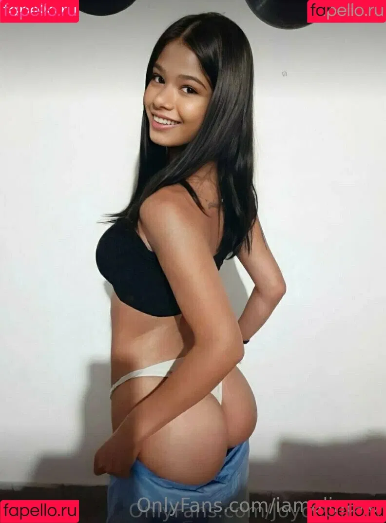 iamalinaxo Onlyfans Photo Gallery 