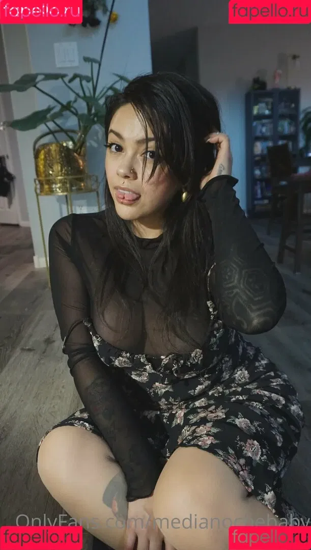 medianochebaby Onlyfans Photo Gallery 