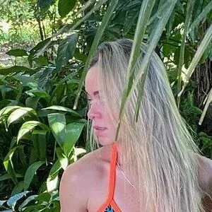 Naelly Flores Onlyfans Photo Gallery 