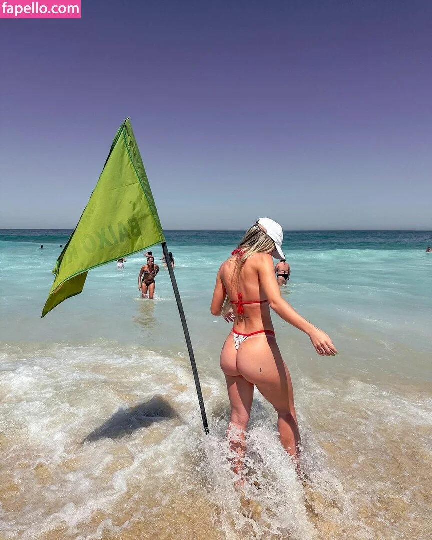 Naelly Flores Onlyfans Photo Gallery 