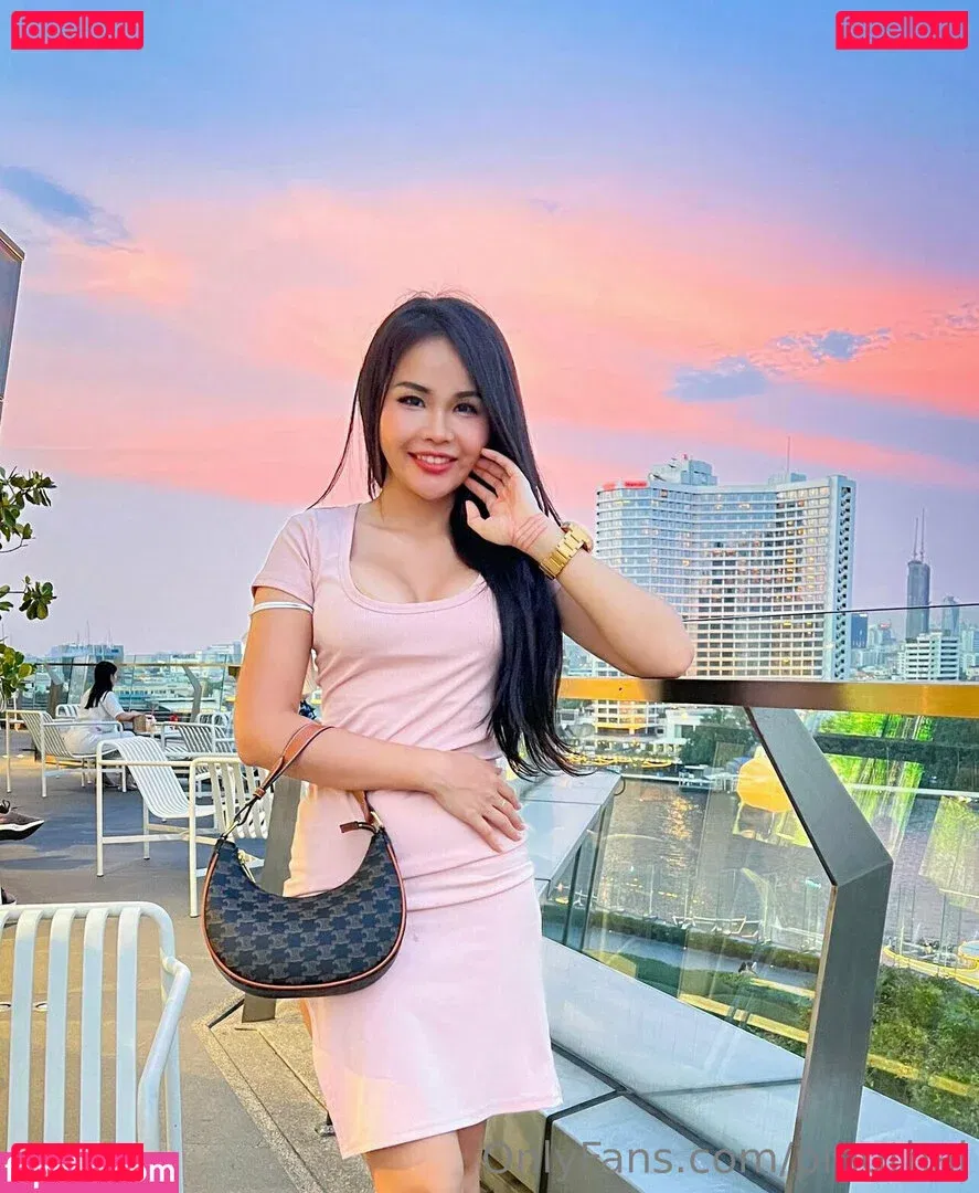 pingthai Onlyfans Photo Gallery 
