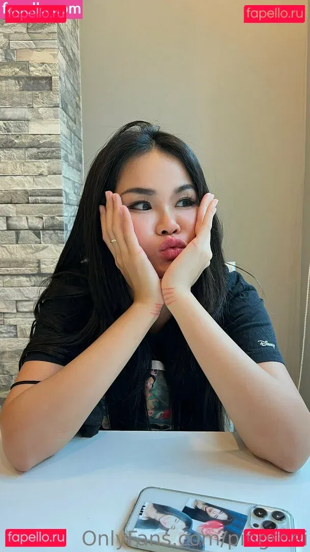 pingthai Onlyfans Photo Gallery 