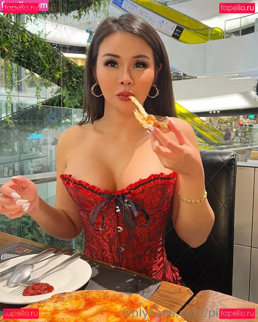 pingthai Onlyfans Photo Gallery 