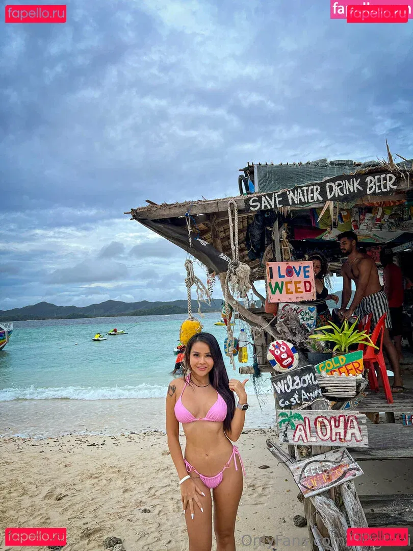 pingthai Onlyfans Photo Gallery 