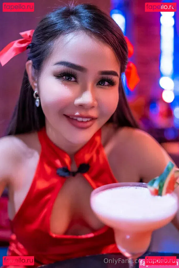 pingthai Onlyfans Photo Gallery 