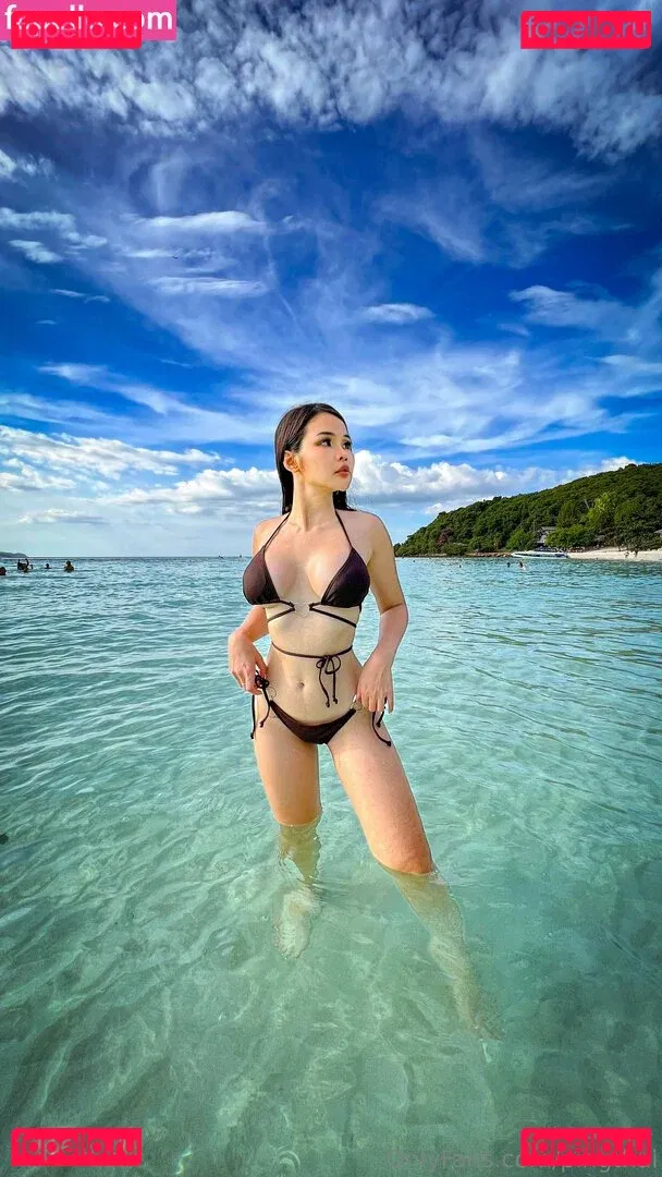 pingthai Onlyfans Photo Gallery 