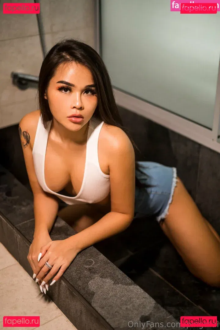 pingthai Onlyfans Photo Gallery 