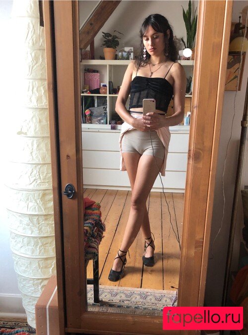 Li-lana Nude Onlyfans Photo 30
