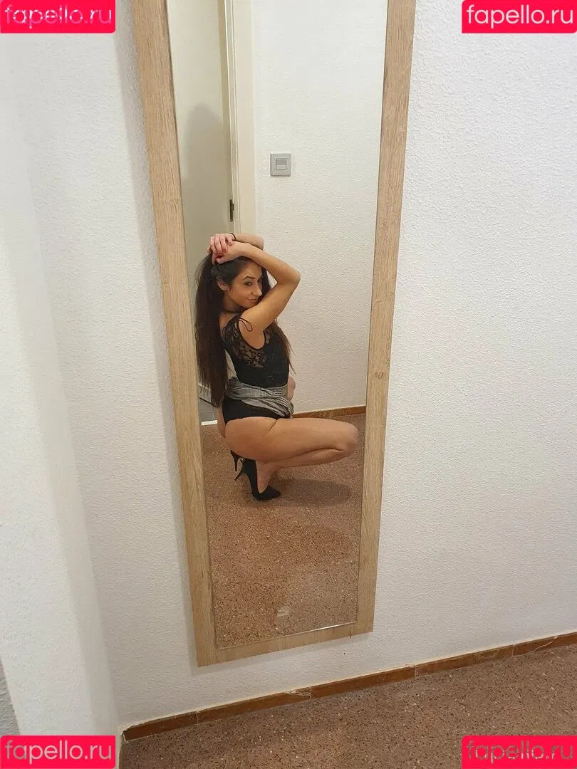 lucianietox Onlyfans Photo Gallery 
