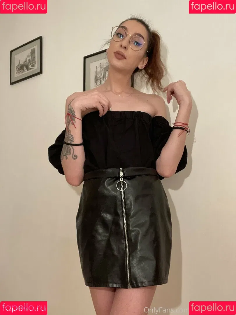 MissLetiBlane Onlyfans Photo Gallery 