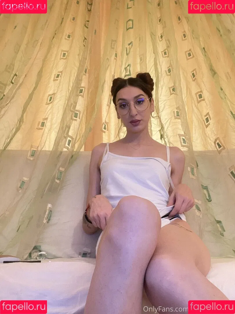 MissLetiBlane Onlyfans Photo Gallery 