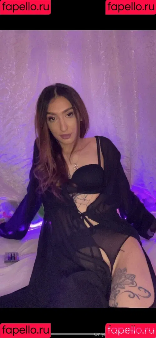 MissLetiBlane Onlyfans Photo Gallery 