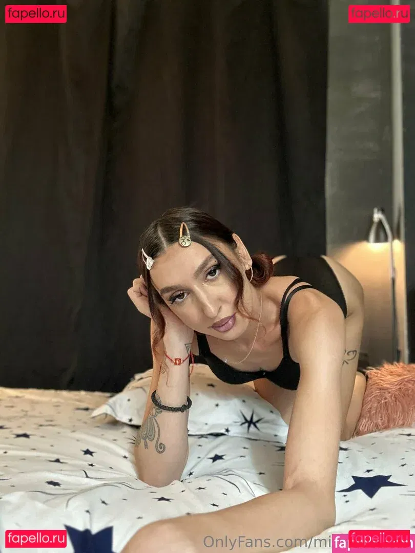 MissLetiBlane Onlyfans Photo Gallery 