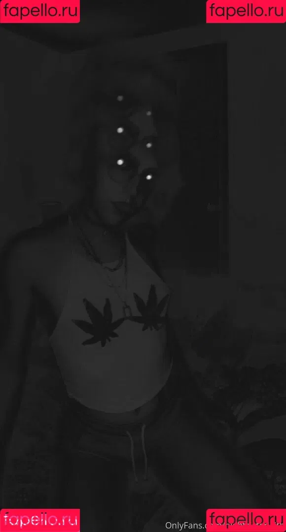 nightsisterlil1 Onlyfans Photo Gallery 