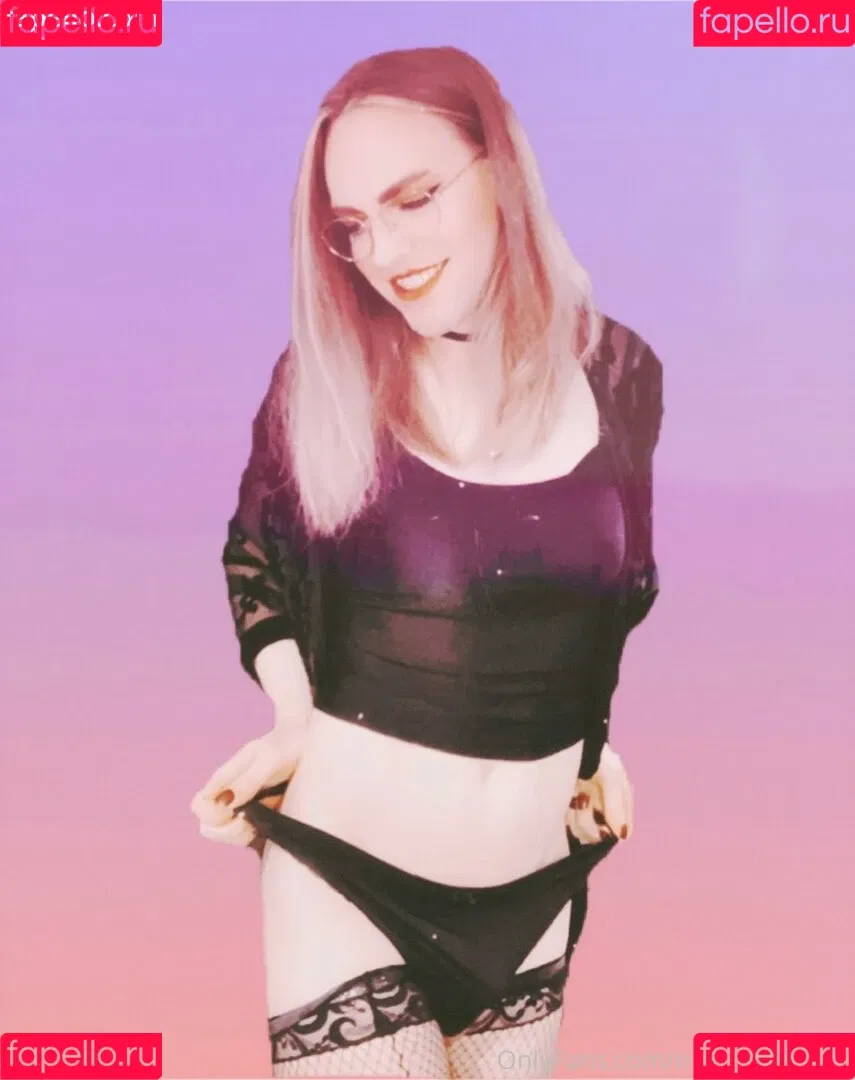 nightsisterlil1 Onlyfans Photo Gallery 