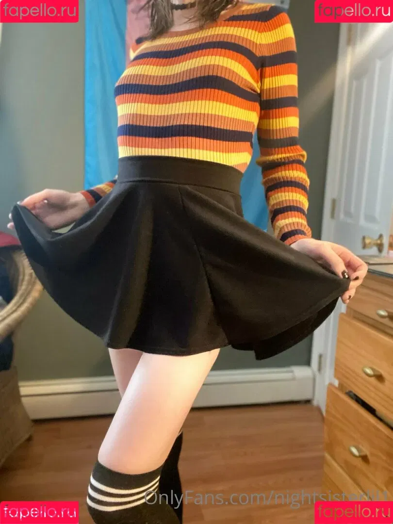 nightsisterlil1 Onlyfans Photo Gallery 