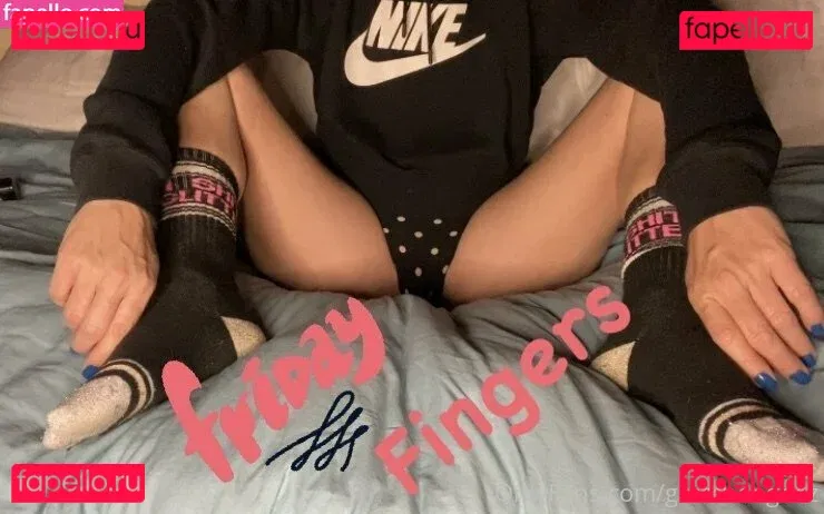 gretchengoez Onlyfans Photo Gallery 