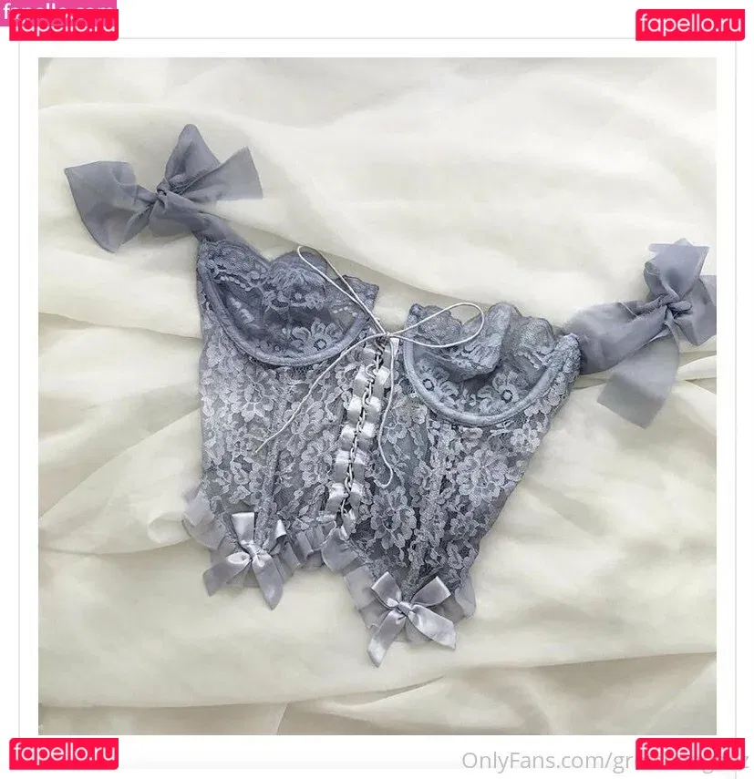 gretchengoez Onlyfans Photo Gallery 