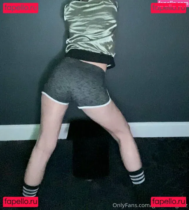 gretchengoez Onlyfans Photo Gallery 