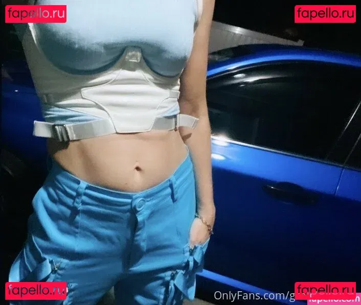 gretchengoez Onlyfans Photo Gallery 