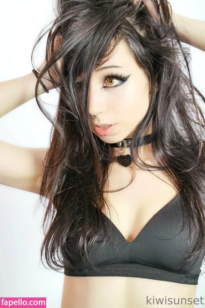 kiwisunset Onlyfans Photo Gallery 