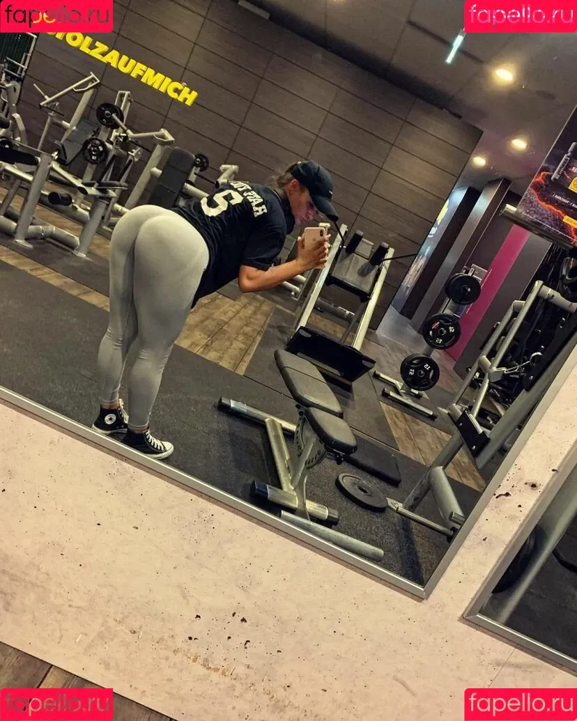 Sarah Slavo Onlyfans Photo Gallery 