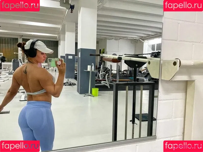 Sarah Slavo Onlyfans Photo Gallery 