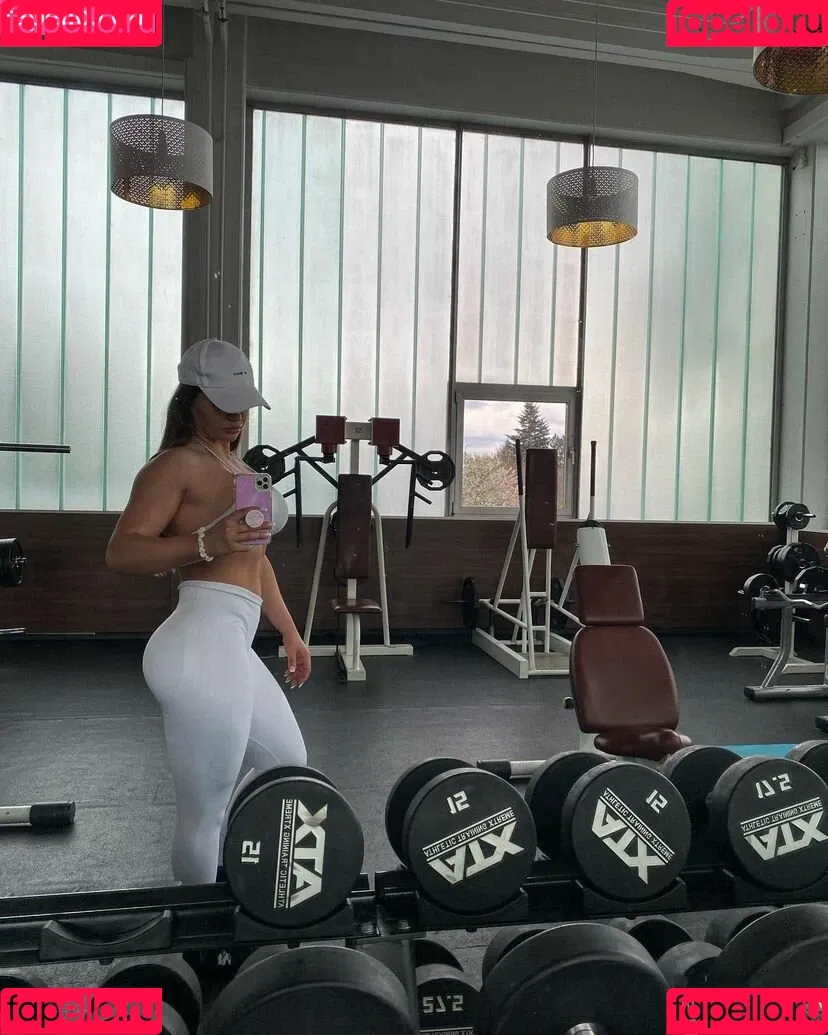 Sarah Slavo Onlyfans Photo Gallery 